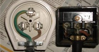 Подключение и монтаж розетки для электроплиты от 559 руб в Саратове - ЭлектроСрт